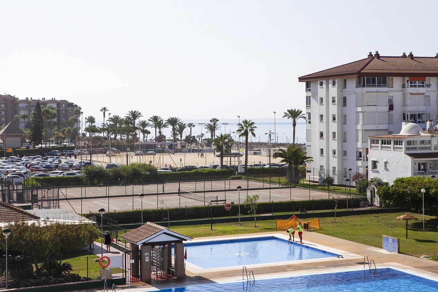 A 100M De Playa Piscina Y Todos Los Servicios Lägenhet Torrox Exteriör bild