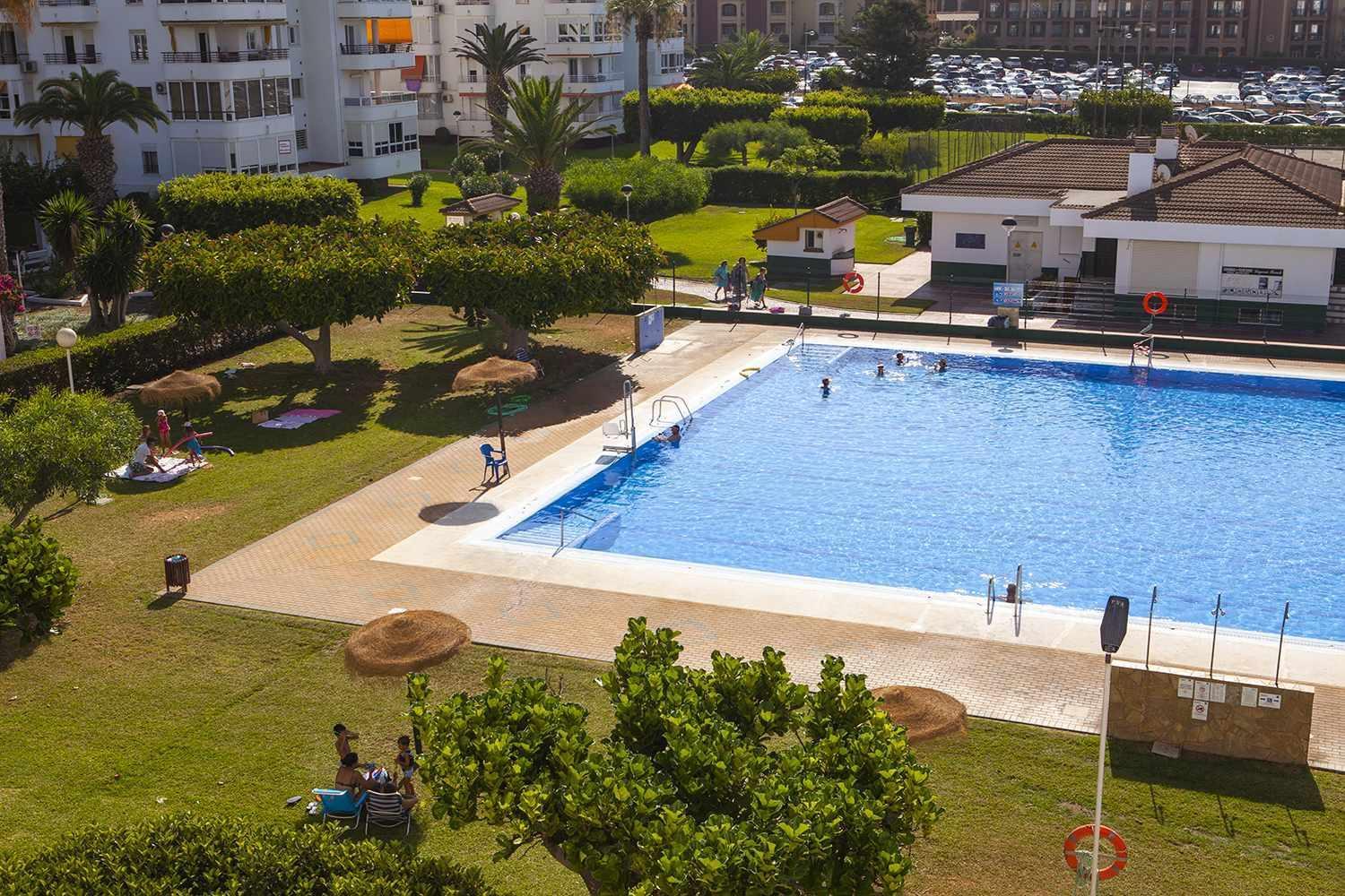 A 100M De Playa Piscina Y Todos Los Servicios Lägenhet Torrox Exteriör bild